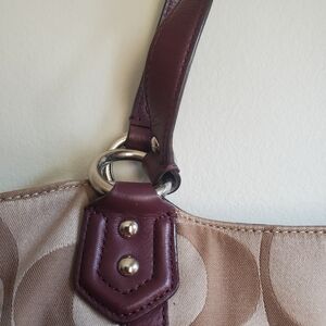 Lovely Coach bag with burgundy leather accents